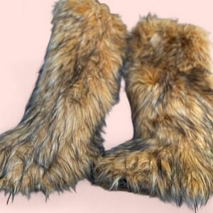 Brown faux fur knee high boots #fauxfurboots